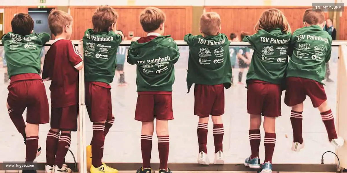 米兰milan🎾挥动球拍，让热爱与激情同频！